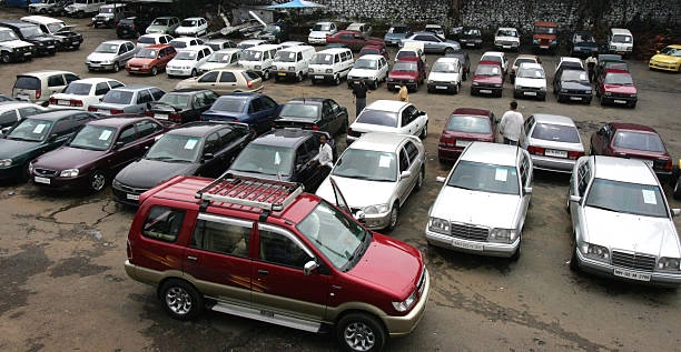 CarTrade partners with Chola to finance used vehicles purchase