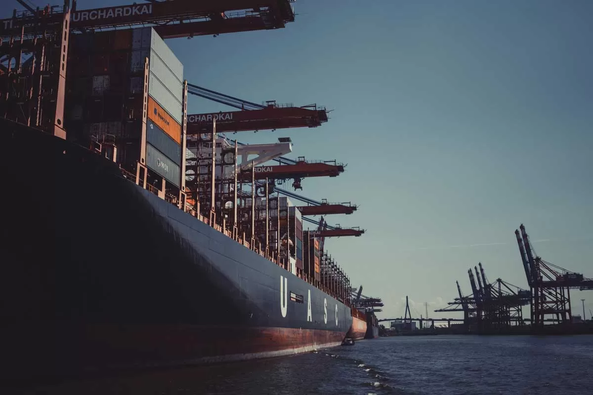 Essar Shipping sees a Rs 0.53 billion loss in March quarter Essar Shipping sees a Rs 0.53 billion loss in March quarter