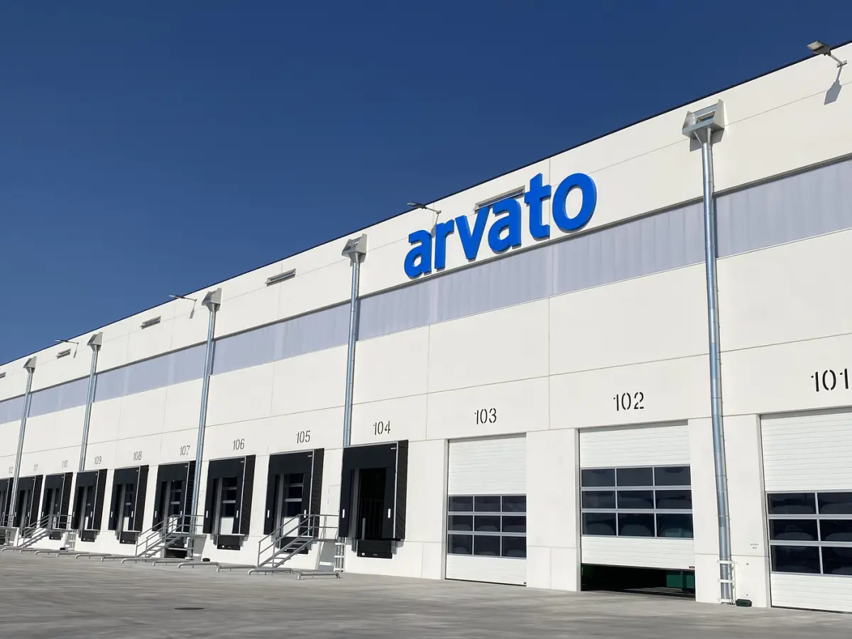 Arvato expands logistics footprint in the UK with Avon acquisition
